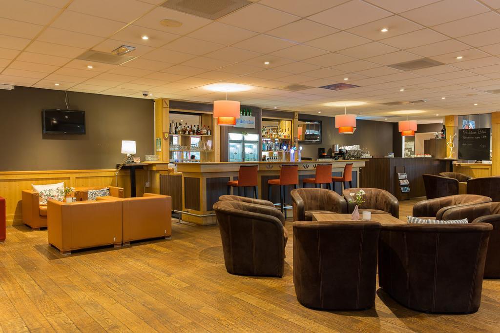 Postillion Hotel Arnhem Bagian luar foto